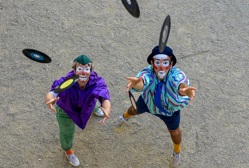 Les Enfants Sérieux - Happy Apocalypse to You - Théâtre Les Aires Die
