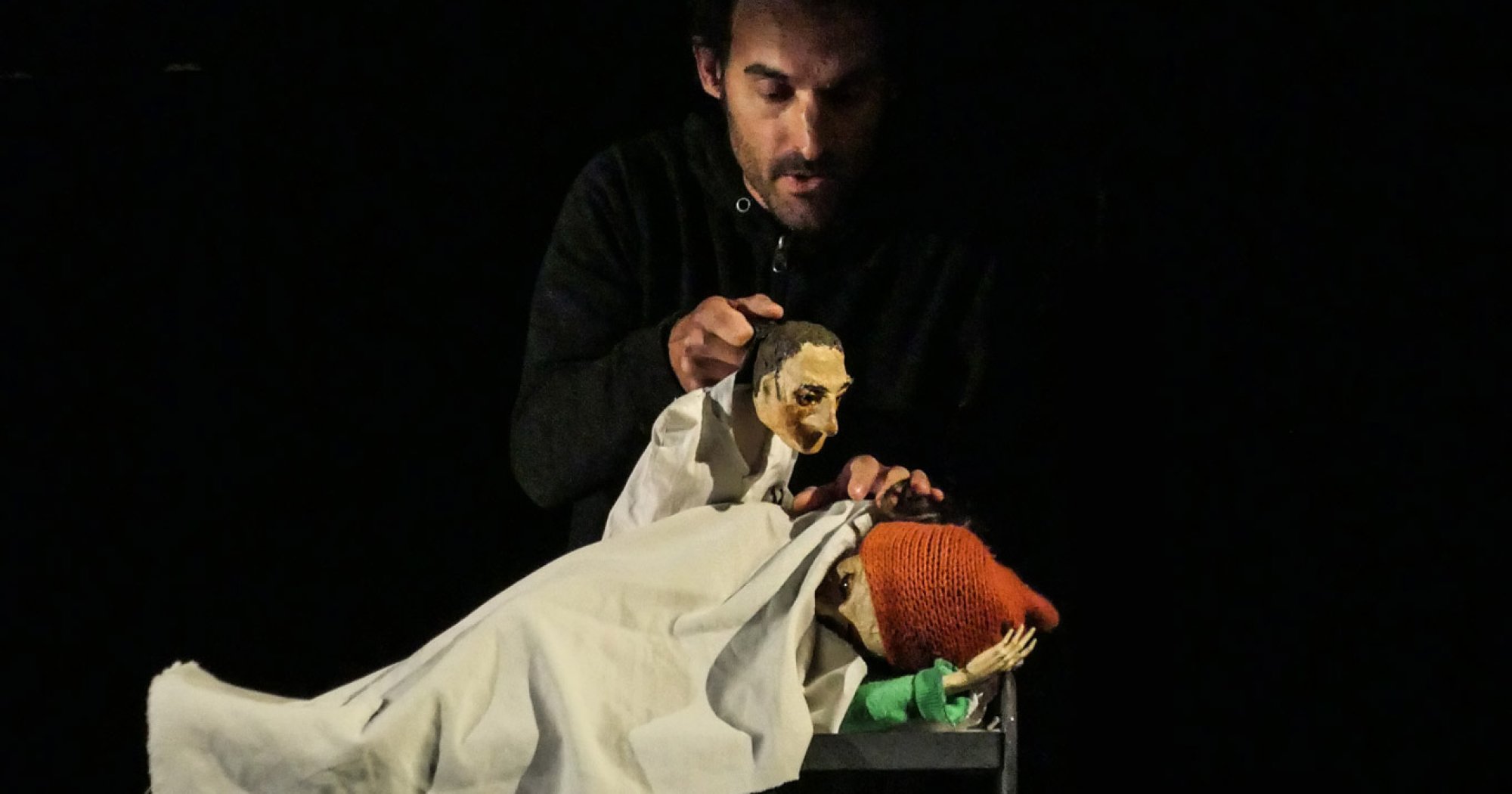 Chambre - Conte à tiroirs pour rêverie marionnettique - Cie Du Bruit Dans la Tête - Théâtre Les Aires Die