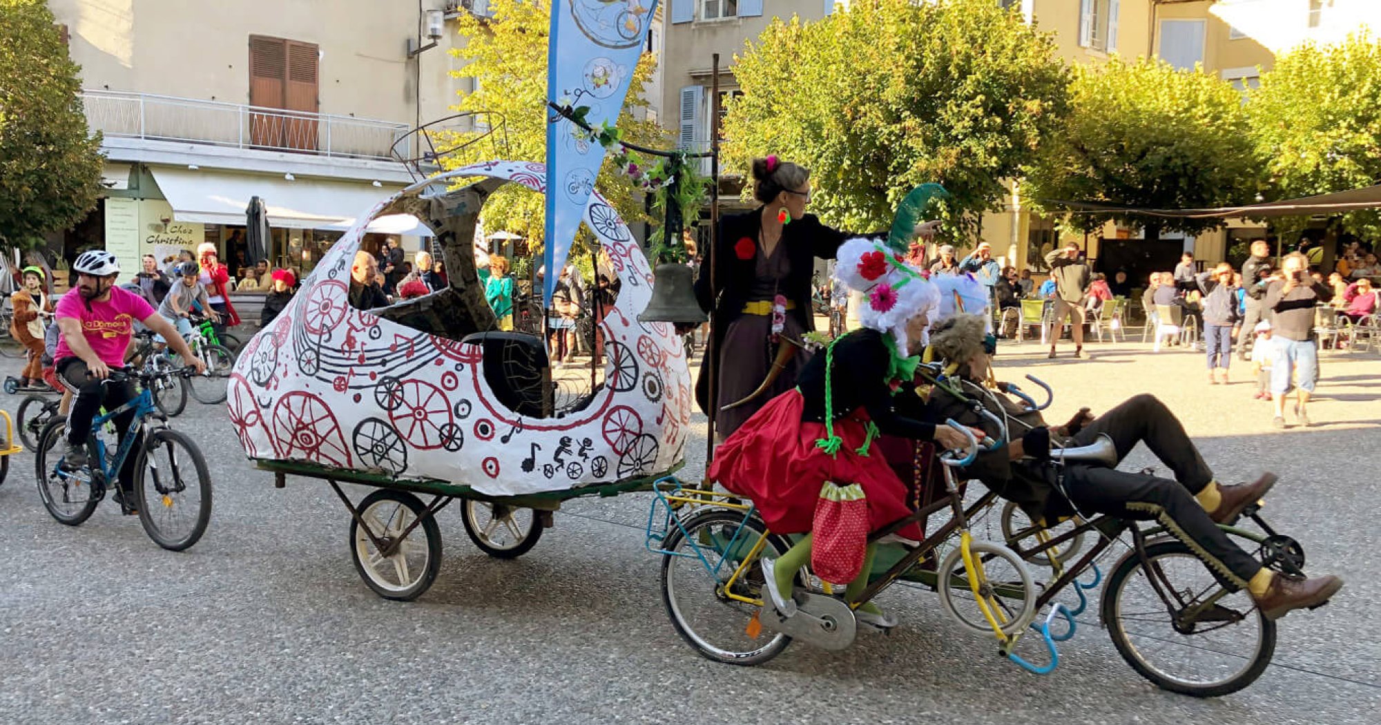 Vélo Parade 2025 - Théâtre Les Aires Die